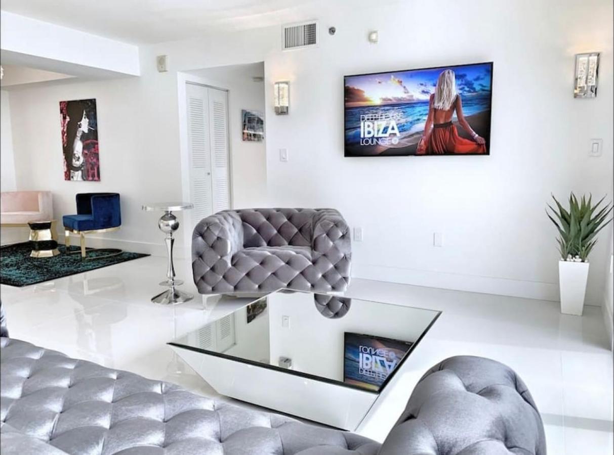Luxury Sky With And Ocean Views Holiday home Miami